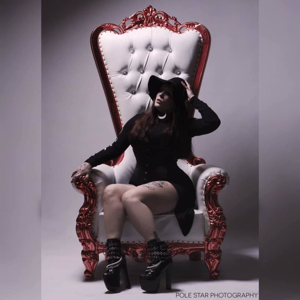 Meet your Posher, Jessica